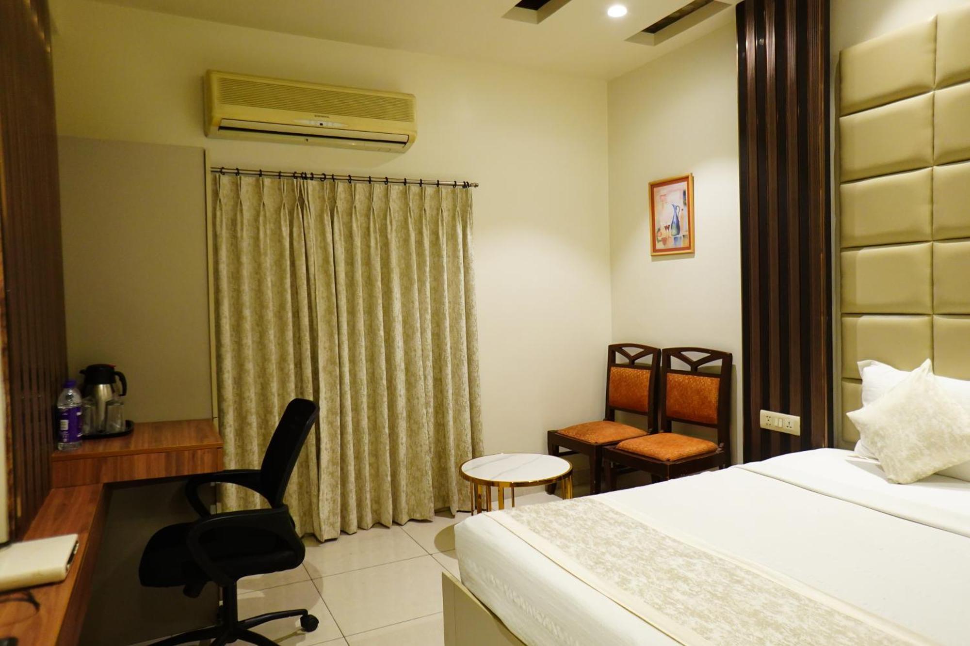 Hotel Annapoorna Residency Secundurabad Exterior photo